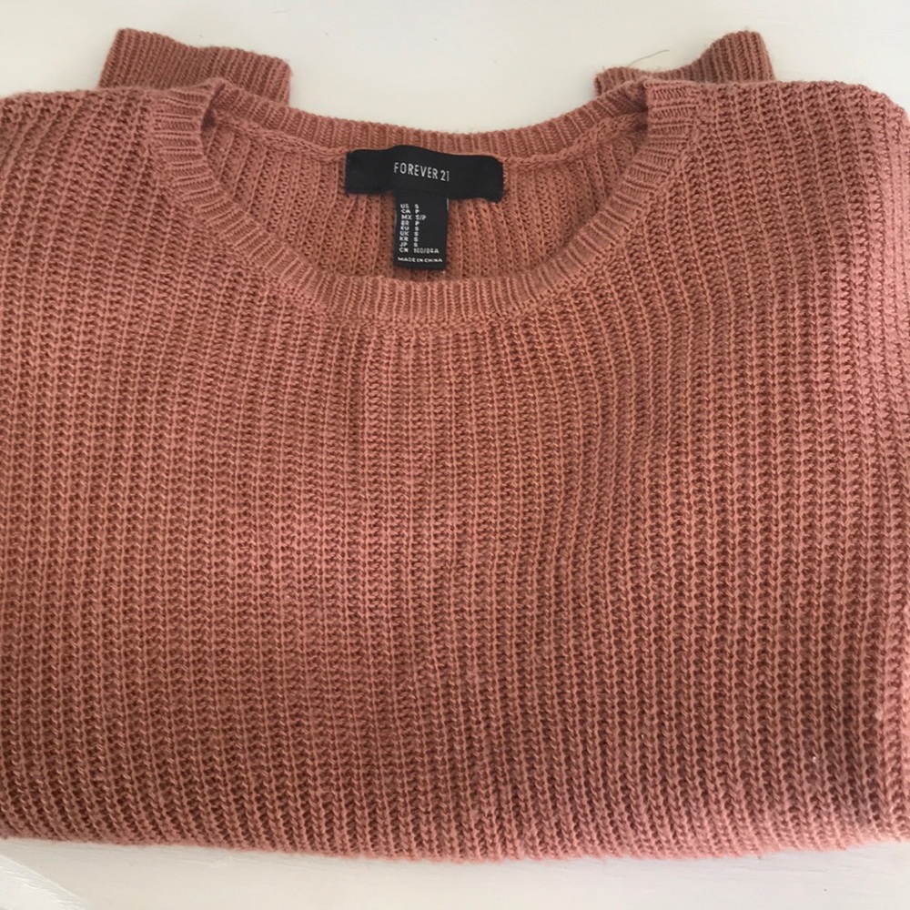 FALL KNITTED SWEATER